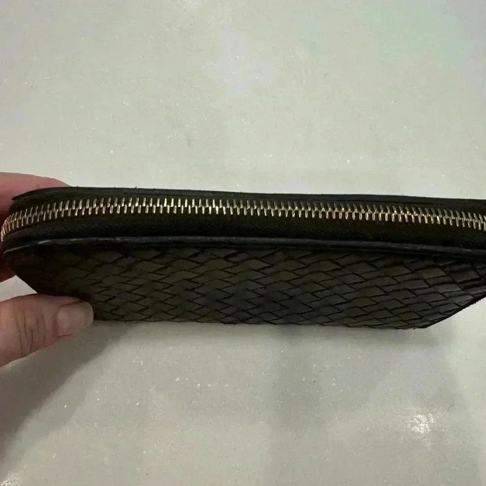 Bottega Veneta Intrecciato lamb skin brown zip around wallet